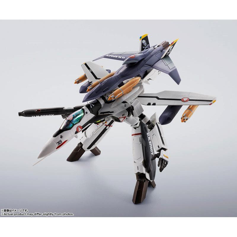 【HI-METAL R】VF-OSフェニックス(ロイ・フォッカー機) + QF-2200D-B ゴースト『マクロスゼロ』新品 塗装済み可動フィギュア[1個] |  | 02
