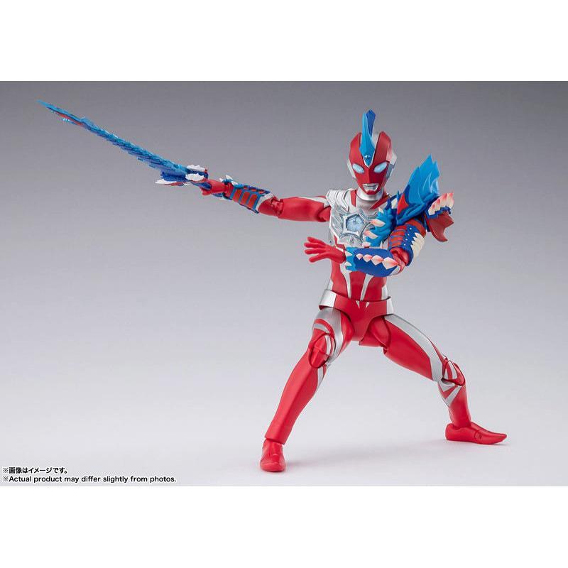 【S.H.Figuarts】ウルトラマンオメガ レキネスアーマー『ウルトラマンオメガ』新品 塗装済み可動フィギュア[1個] |  | 03