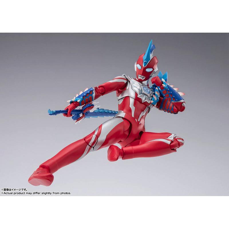 【S.H.Figuarts】ウルトラマンオメガ レキネスアーマー『ウルトラマンオメガ』新品 塗装済み可動フィギュア[1個] |  | 05