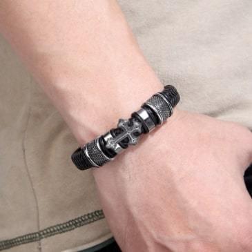 ブレスレット メンズ 安い おすすめ 人気 おしゃれ シンプル アクセサリー 存在感 ボリューム感 高級感 モード系 ハード系 10代 代 30代 40代 50代 M0092 ミライマート 通販 Yahoo ショッピング