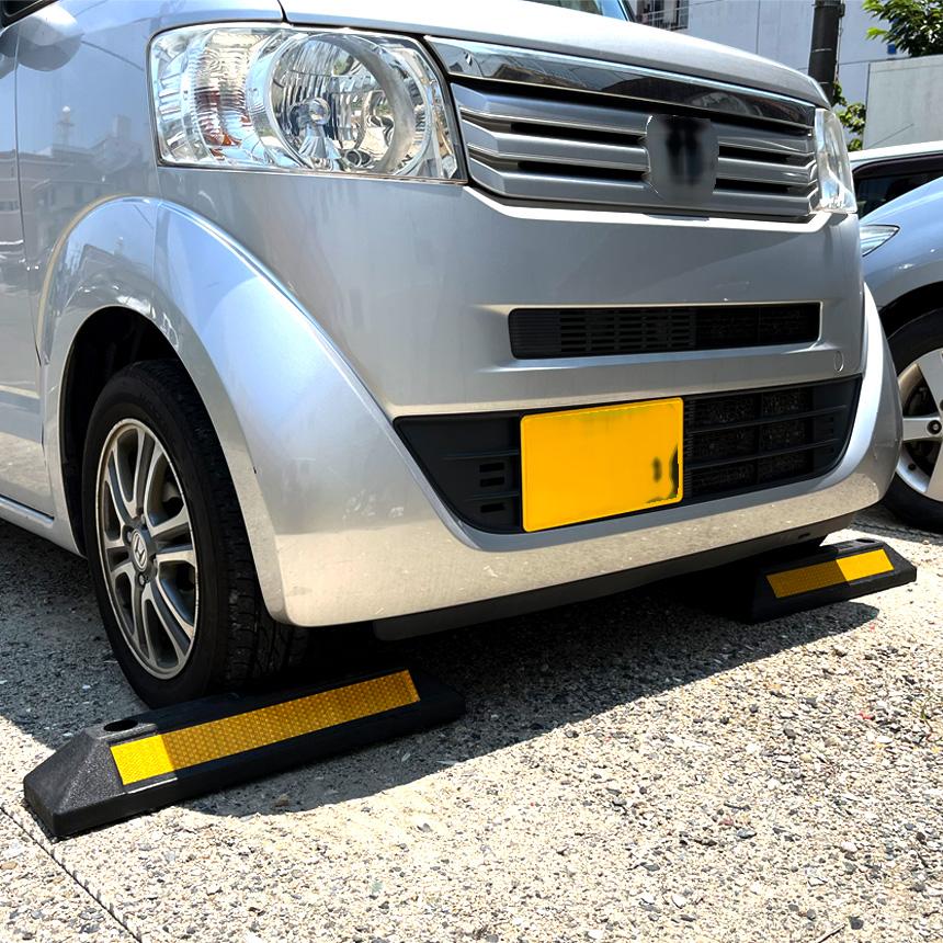パーキングブロック　　６個セット パーキングブロック 6本セット 車輪止め ゴムブロック 反射板付き