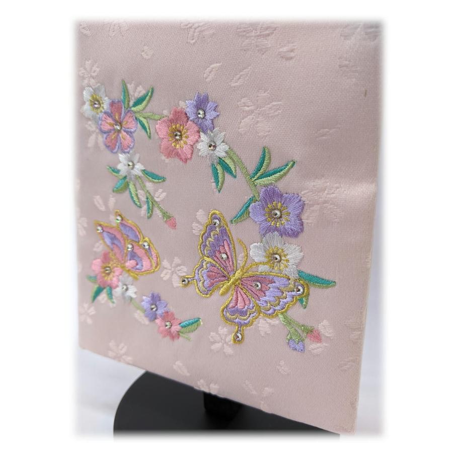 名前旗 ジャガード 桜に蝶 小 スワロフスキー付 ピンク 紫糸 ジャガード生地 スタンド付き 名前 生年月日入れ代すべて込み 726 02 みらい屋 通販 Yahoo ショッピング