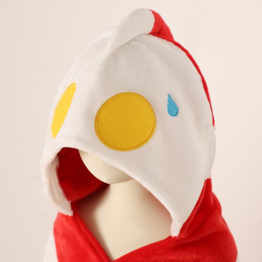 BANDAI 可愛いあったかポンチョ(ウルトラマン(フリース赤 979 BANDAI 可愛いあったかポンチョ(ウルトラマン(フリース赤 979