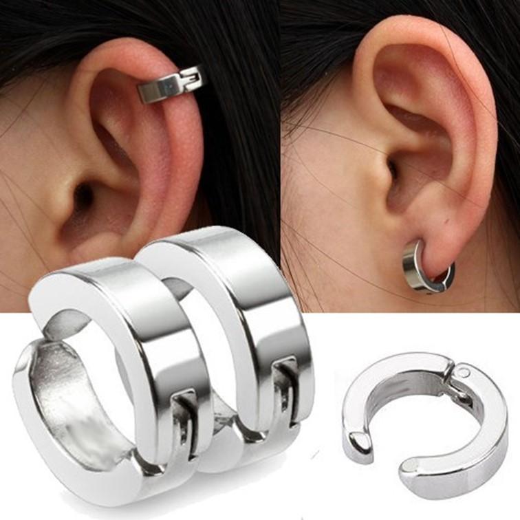 フェイクピアス イヤーカフ ピアスホール不要 挟むだけ シンプル 2個セット イアリング 選べる４色 ゴールド シルバー ブラック ブルー Lino Ulu 通販 Paypayモール