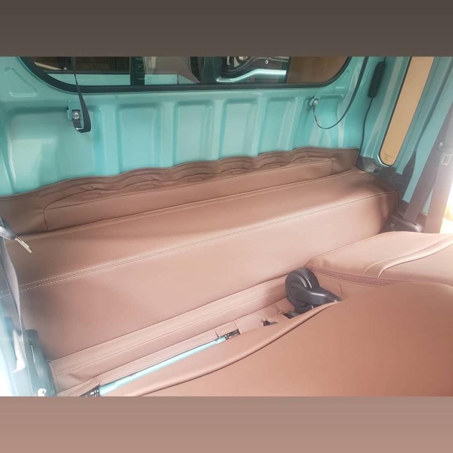 ハイゼットジャンボ S500系用 室内エンジンルームデッキカバーAT