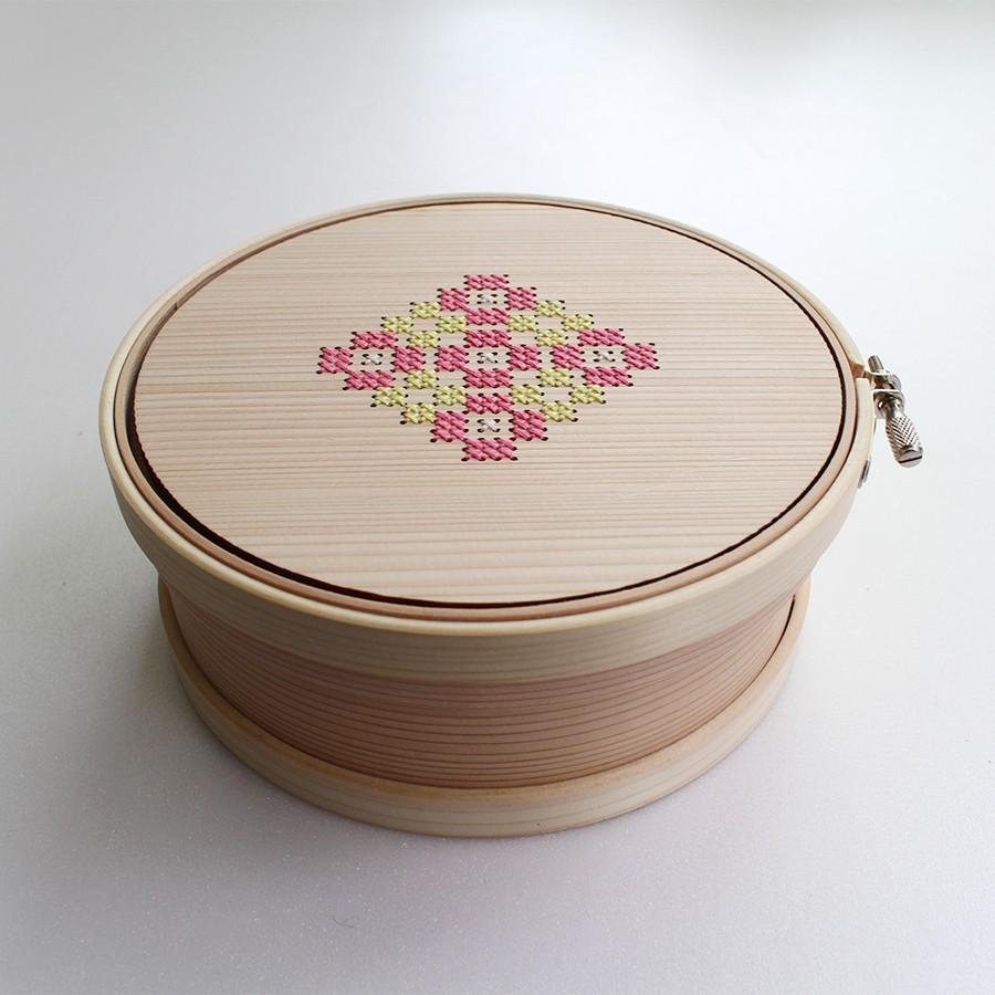 Cohana（コハナ）　曲げわっぱの道具箱　こはる　刺しゅう枠15cm　　手芸道具 小物入れ