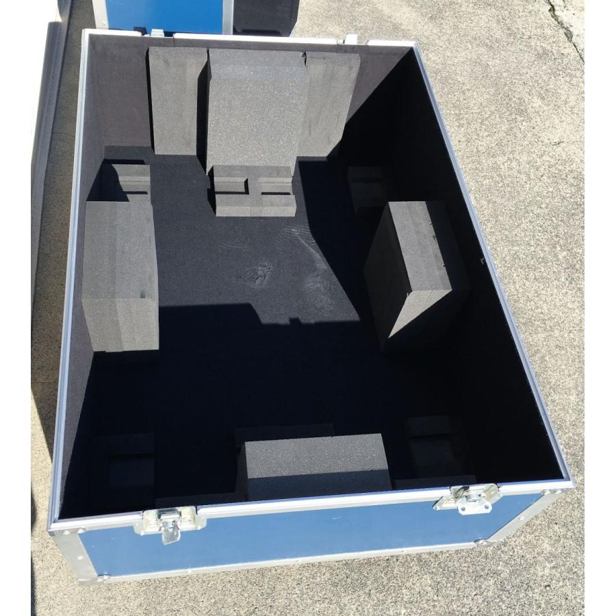 ◇メーカー不明・機器輸送ハードケース コンテナタイプ キャスター付き