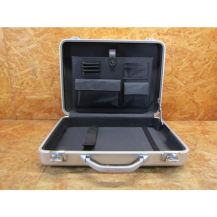 ◎メーカー不明・機器輸送ハードケース トランクタイプ 機材ケース