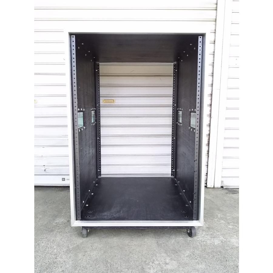 ◎PULSE・機器輸送ハードケース 16Uラックマウント金具付き システム