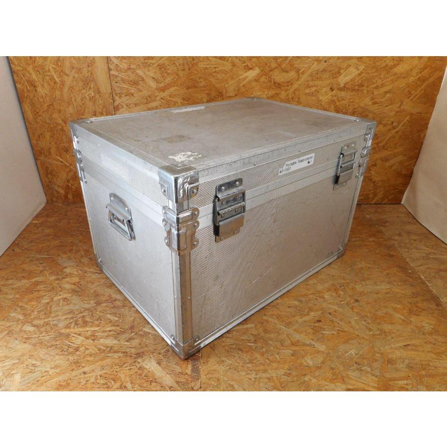 ISHIKAWA TRUNK 大型アルミトランク 鍵付き ハードケース ◎ISHIKAWA TRUNK・機器輸送ハードケース トランクタイプ 機材ケース