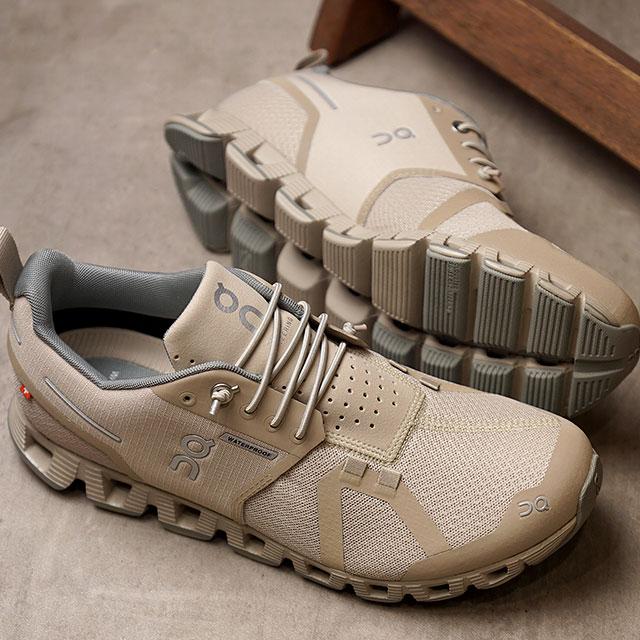 on CLOUD WATERPROOF オン　スニーカー On（オン）の「Cloudwander Waterproof 73.98279（スニーカー）」 - WEAR