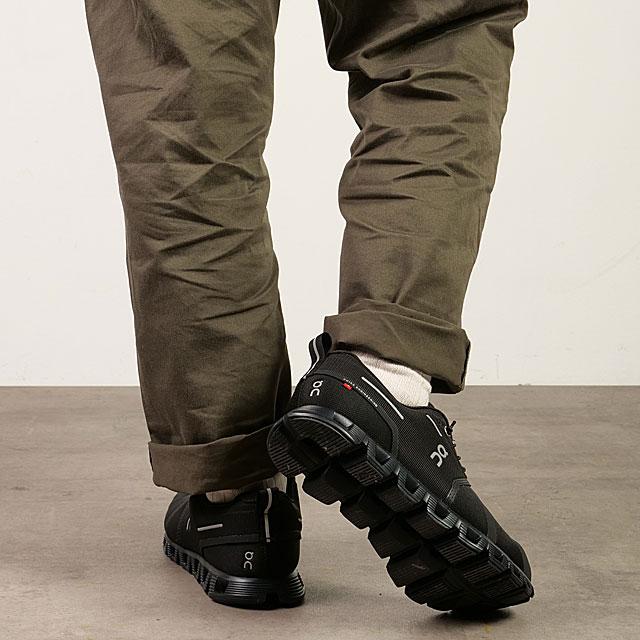 On オン メンズ クラウド5 ウォータープルーフ スニーカー