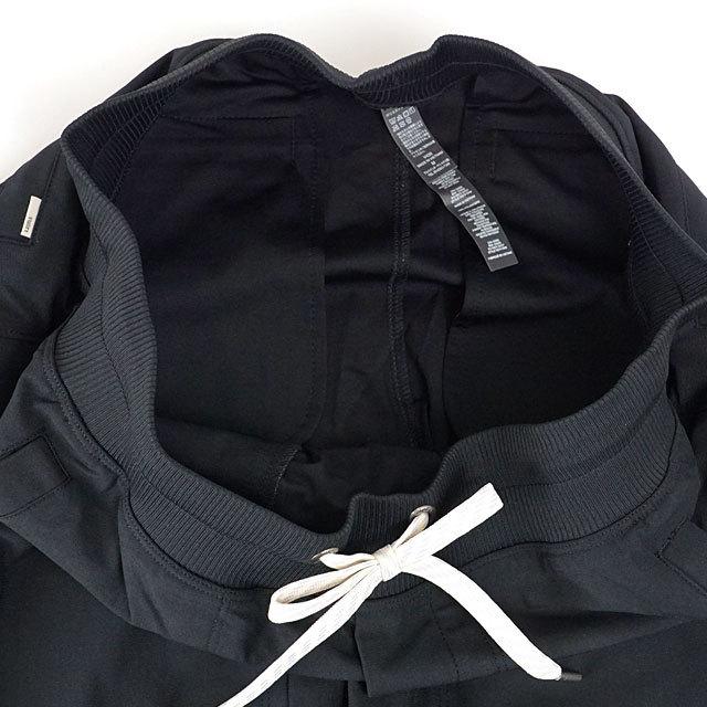 VUORI (ヴオリ) ナイロンジョガーパンツ ブラック Lサイズ VW481 楽天市場】VUORI(ヴオリ)ジョガーパンツ ポント 長ズボン