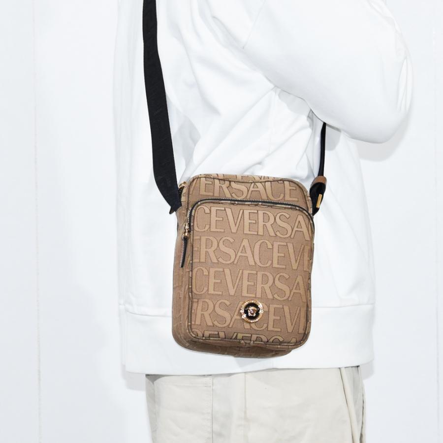 超美品　VERSACE　ヴェルサーチ　ワンショルダーバッグ　肩掛け　ハンドバッグ ヴェルサーチェ タグ バッグ（ショルダーバッグ）｜VERSACE