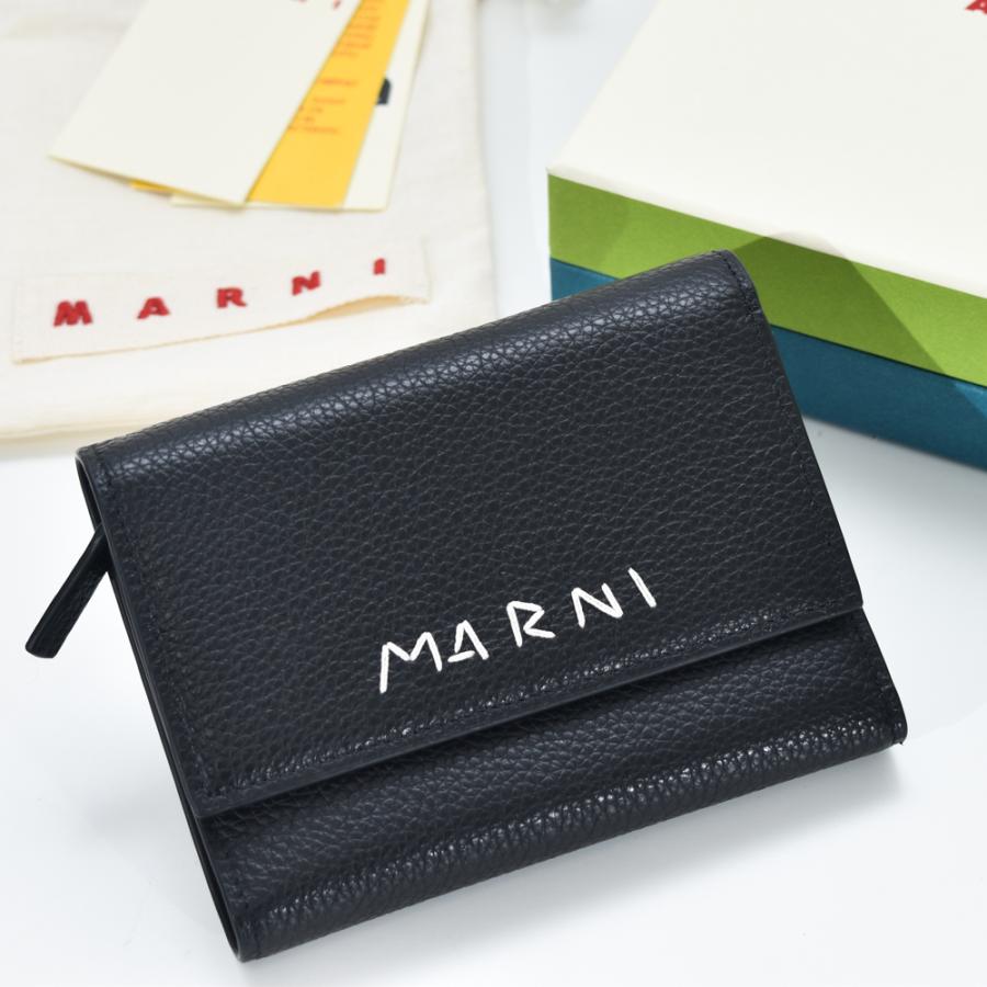 美品 箱付 MARNI ブラック メンディング刺繍 三つ折り財布 MARNI（マルニ） 財布 三つ折り財布 マルニメンディング 刺繍入り ユニ