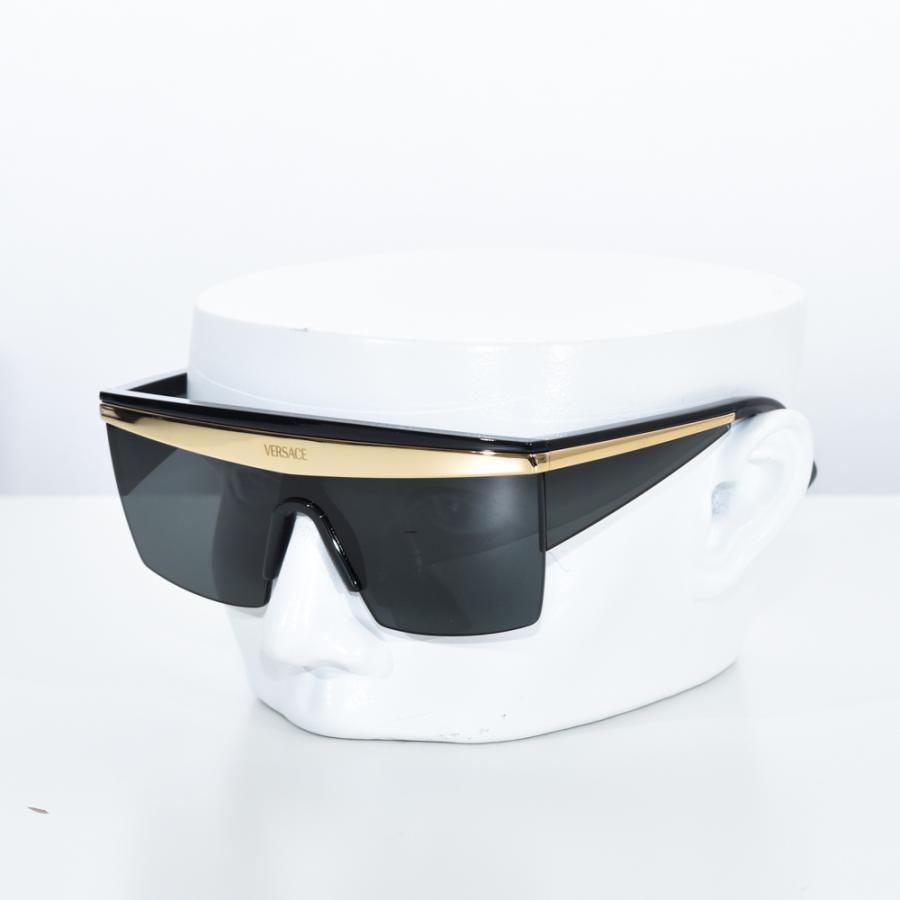 VERSACE ブラックサングラス ゴールドアクセント VERSACE ヴェルサーチ サングラス メンズ ブラック ゴールド ブランド