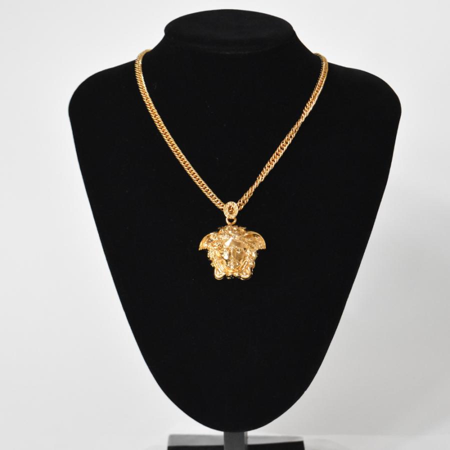 ヴェルサーチ メデューサ ネックレス ペンダント ゴールド サークル VERSACE ヴェルサーチ ネックレス ブランド レディース レジン
