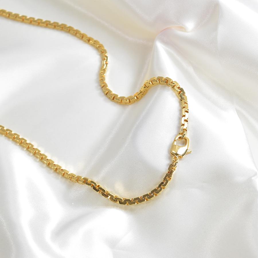 VERSACE ヴェルサーチ ネックレス メデューサ ミニメダリオン VERSACE ヴェルサーチ ネックレス メデューサ ミニメダリオン