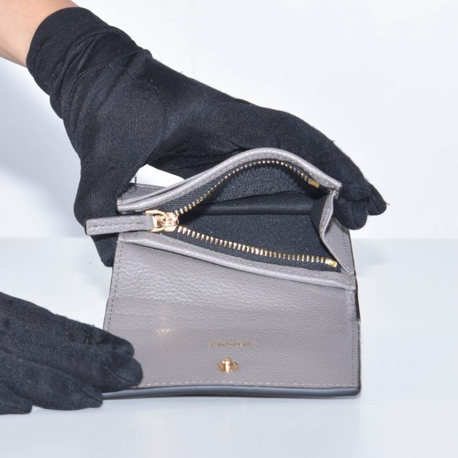 VERSACE ヴェルサーチ 財布 レディース 二つ折 二つ折り 本革 VERSACE ヴェルサーチ 財布 レディース 二つ折 二つ折り 本革