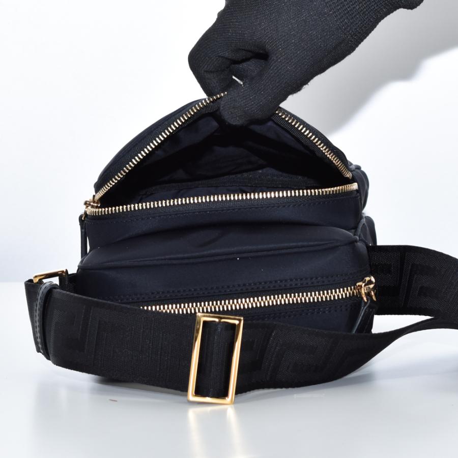 新品 VERSACE ヴェルサーチェ 国内正規 メデューサ ショルダーバッグ VERSACE ヴェルサーチ バッグ メンズ ショルダーバッグ ナイロン