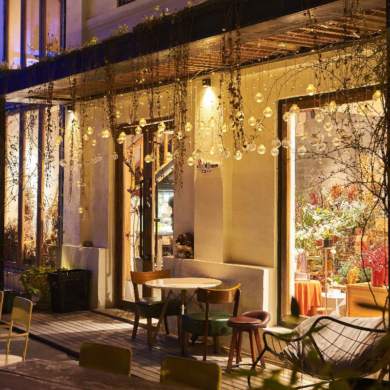 ストリングライト 防水仕様 屋外 室内 LED カーテンライト ベランダ 庭