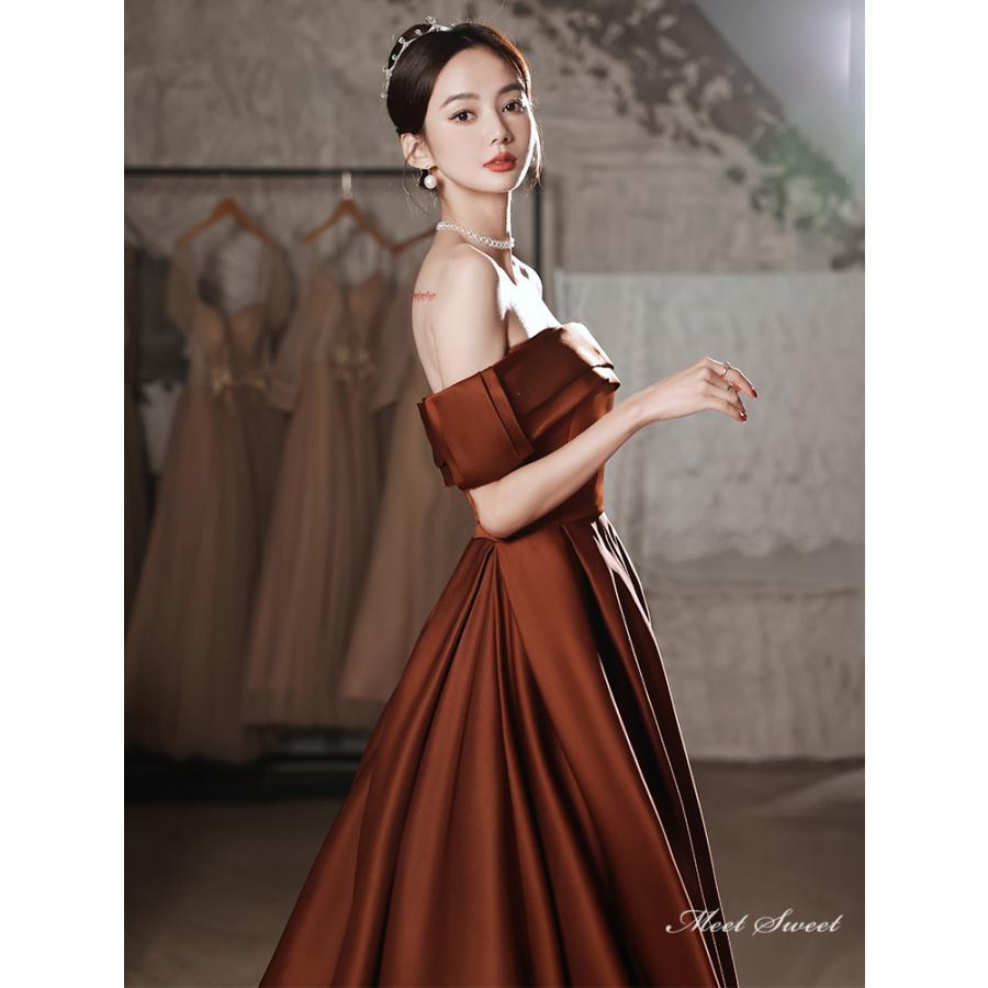 オフショルダーブラウンカラードレス 帰れれ 