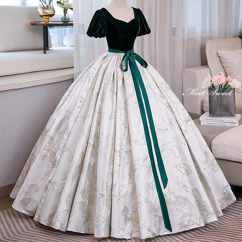 カラードレス プリンセスライン グリーン パフスリーブ 半袖 花柄  