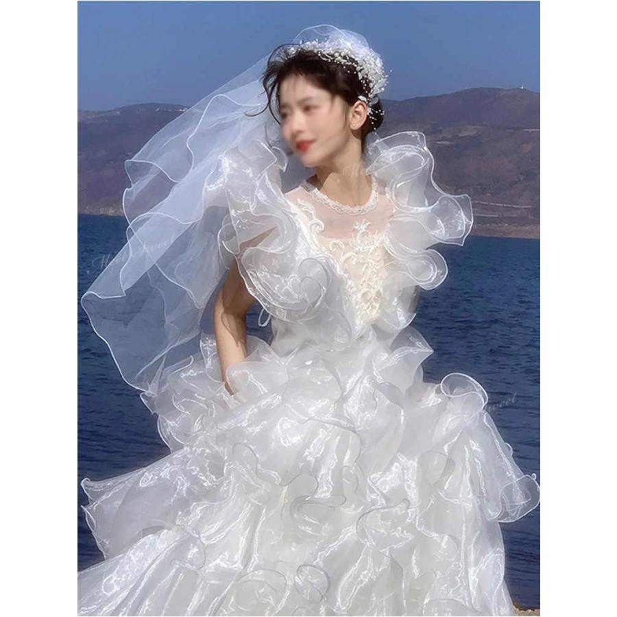 カラードレス ブルー ホワイト ウェディングドレス ボリューム 結婚式