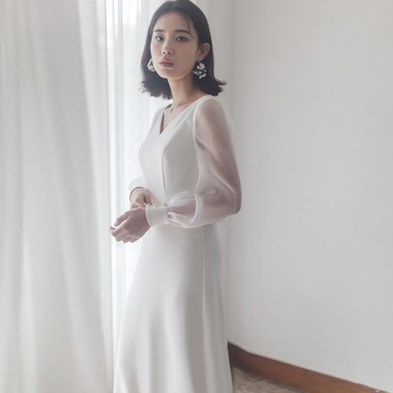 ウェディングドレス 二次会 花嫁 結婚式 Aライン 長袖 シンプル ウエディングドレス 安い 白 ブライダル 披露宴 発表会 前撮り お呼ばれ フォーマルドレスの画像