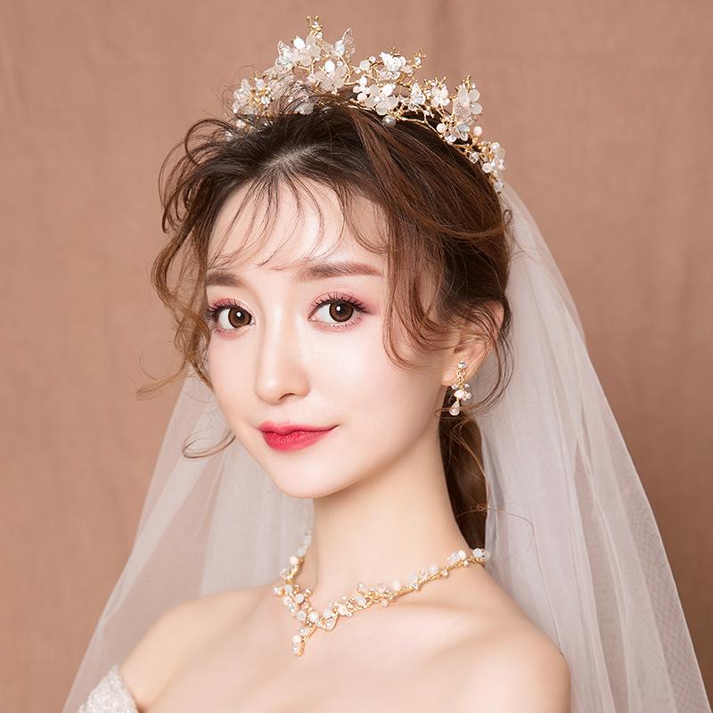 ウェディングヘッドドレス ヘアアクセサリー ティアラ 結婚式 ウェディングヘッドドレス ヘアアクセサリー ティアラ 結婚式