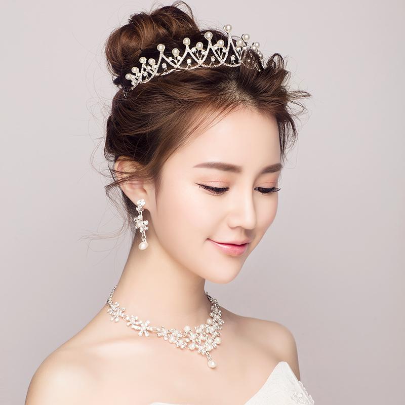 ウェディングヘッドドレス ティアラ ヘアアクセサリー 結婚式 二次会 披露宴 花嫁 ブライダル 発表会 ウエディングアクセサリー パーティー イベント クラウン :km1315:ミットスウィーティー - 通販 - Yahoo!ショッピング ウェディングヘッドドレス ティアラ ヘアアクセサリー 結婚式 二次会 披露宴 花嫁 ブライダル 発表会 ウエディングアクセサリー パーティー イベント クラウン :km1315:ミットスウィーティー - 通販 - Yahoo!ショッピング