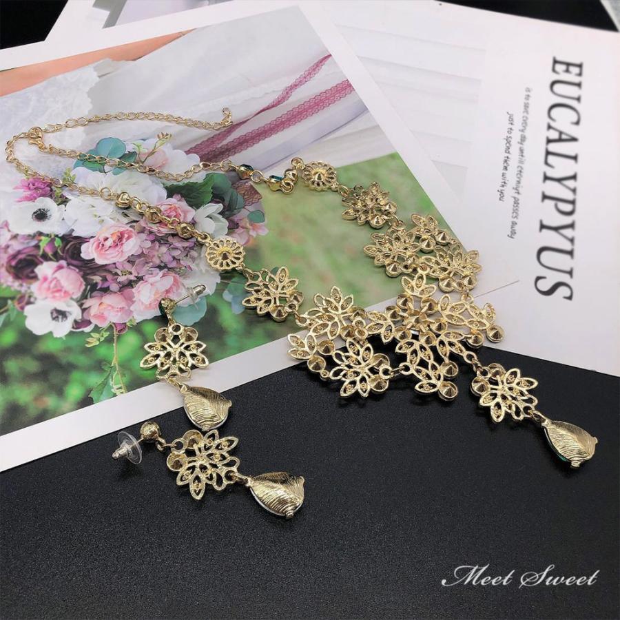 ウェディングネックレス イヤリング ピアス 緑 グリーン 結婚式