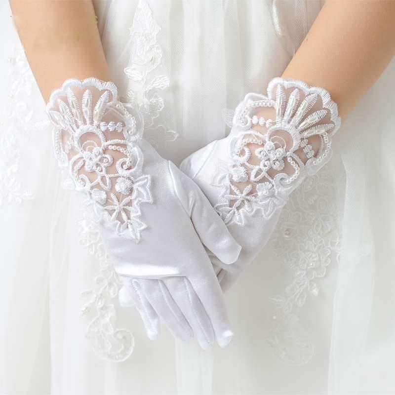 女の子 手袋 白 子供 結婚式 フォーマル手袋 発表会 キッズ 人気 ブライダル手袋 かわいい ウェディング グローブ サテングローブ ウェディングキッズ Sl2 ミットスウィーティー 通販 Yahoo ショッピング