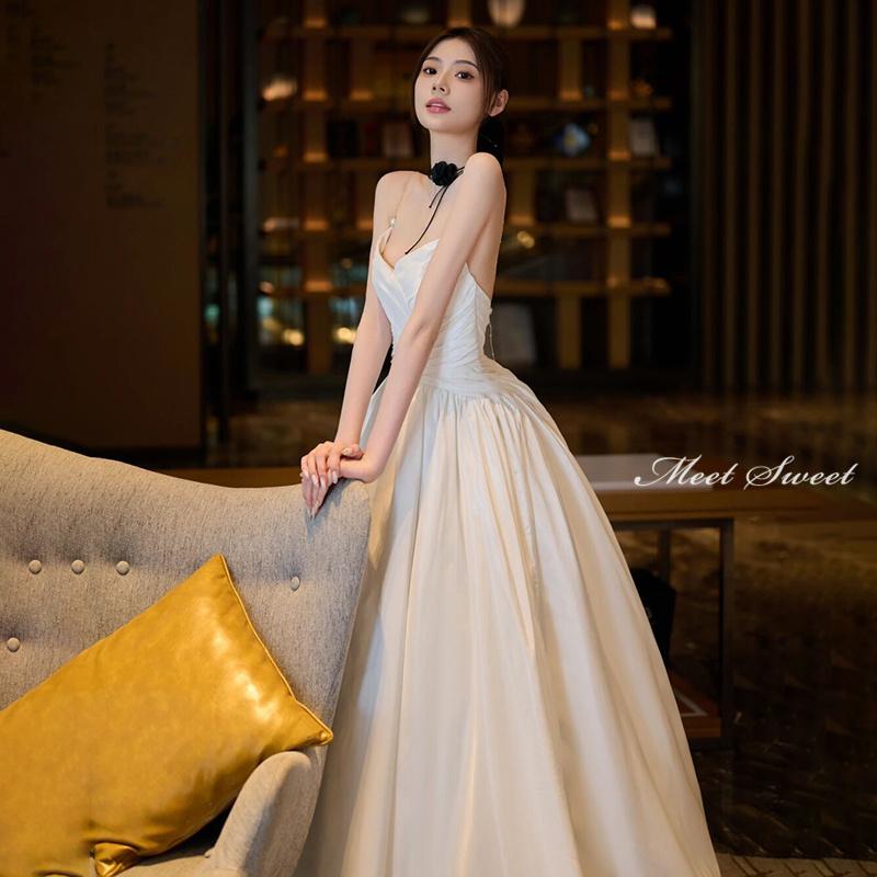 ウェディングドレス ウエディングドレス ノースリーブ 二次会 結婚式