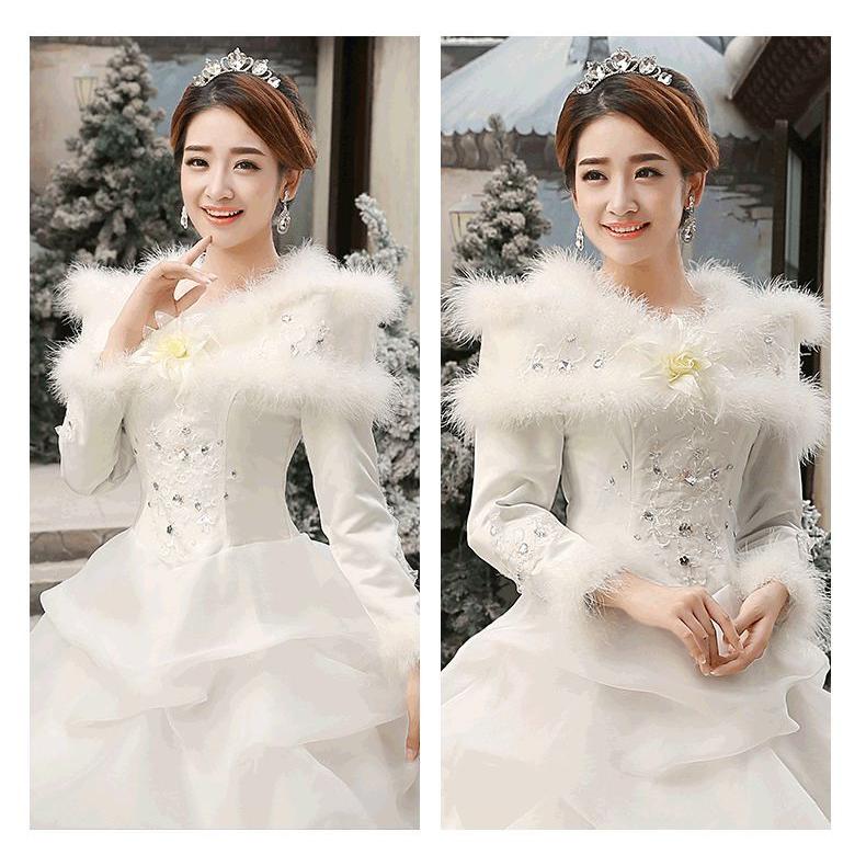 ウェディングドレス ホワイト 赤 レッド 安い 結婚式 花嫁 前撮り 長袖