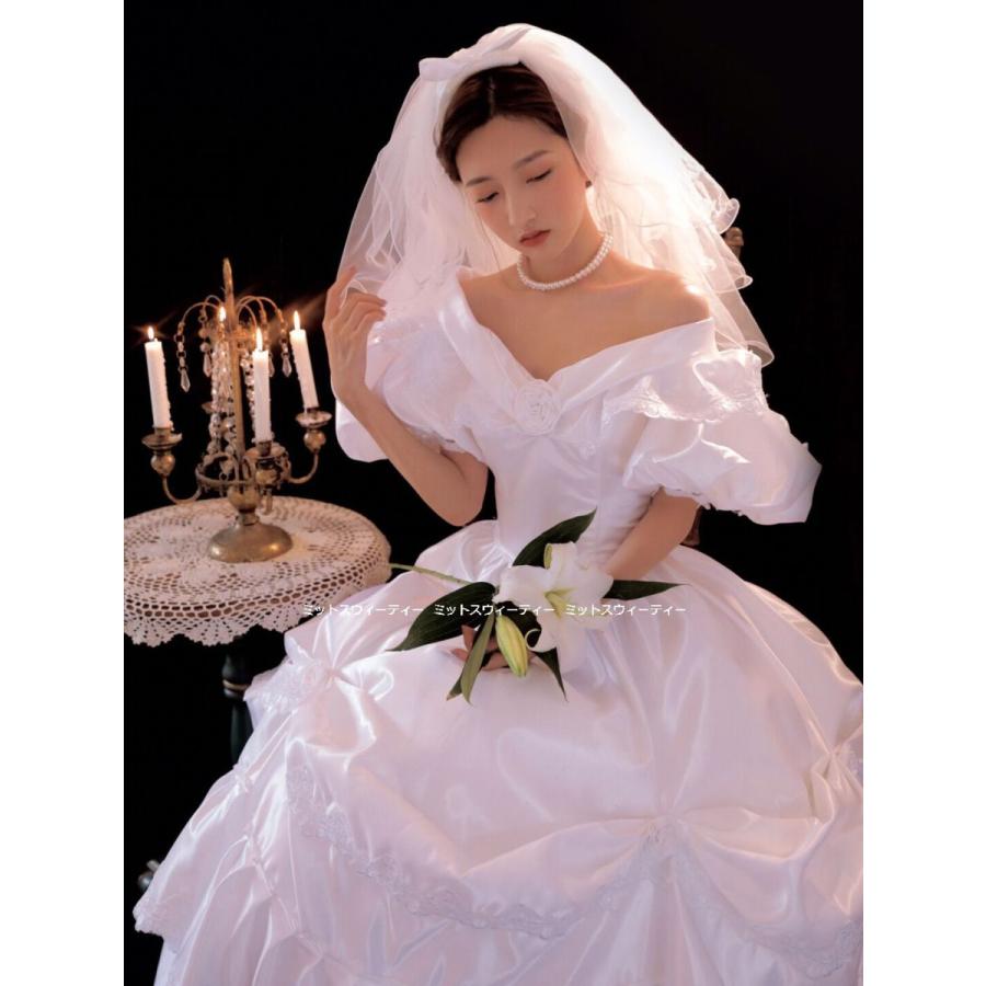 ウエディングドレス レトロ婚 花嫁 サテン 純白 昭和風写真 前撮り 