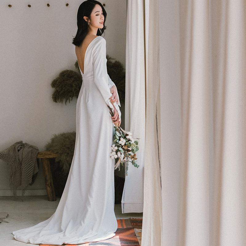 ウェディングドレス 二次会 結婚式 長袖 Vネック サテン 秋冬 ウェディングドレス 二次会 結婚式 長袖 Vネック サテン 秋冬