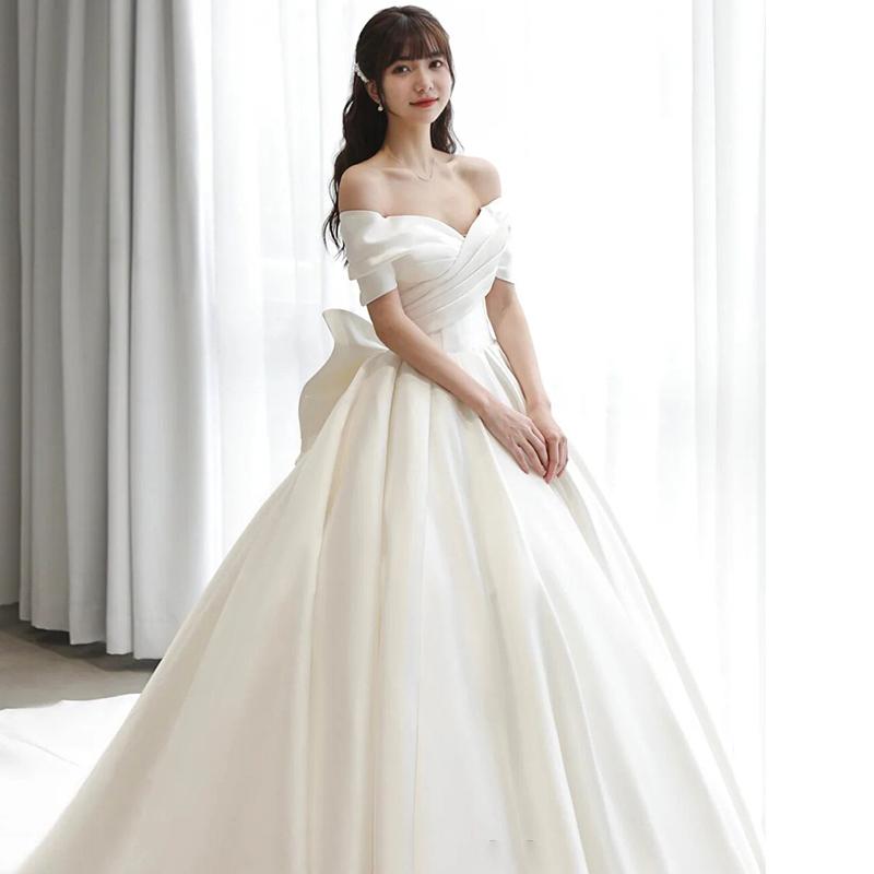 ウェディングドレス 二次会 結婚式 ブライダル Aラインドレス サテン 