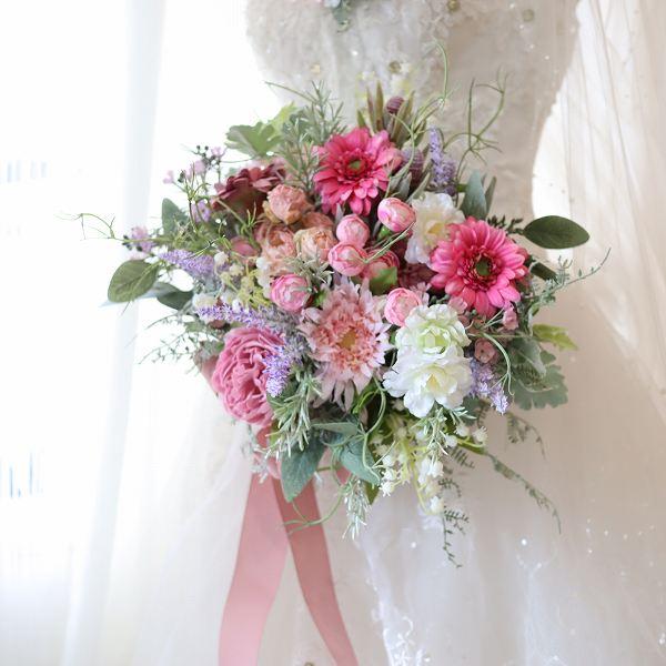 2023春婚 ボリューム感! ナチュラル クラッチブーケ 前撮り 2023春婚 ボリューム感! ナチュラル クラッチブーケ 前撮り