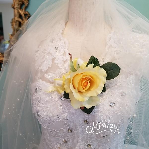 『ポピーのイエローブーケとブートニア』　ウェディング　ナチュラル　黄色　ホワイト ポピーのイエローブーケとブートニア』 ウェディング ナチュラル