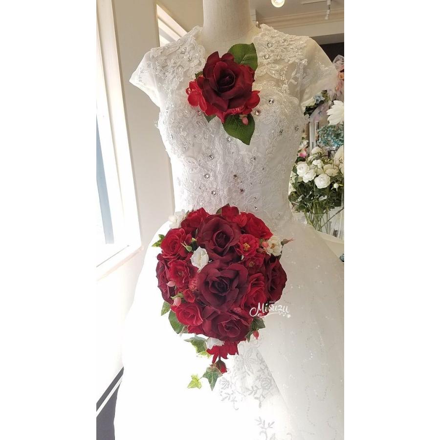 大人婚 シック レッド キャスケード ローズブーケ・ブートニア