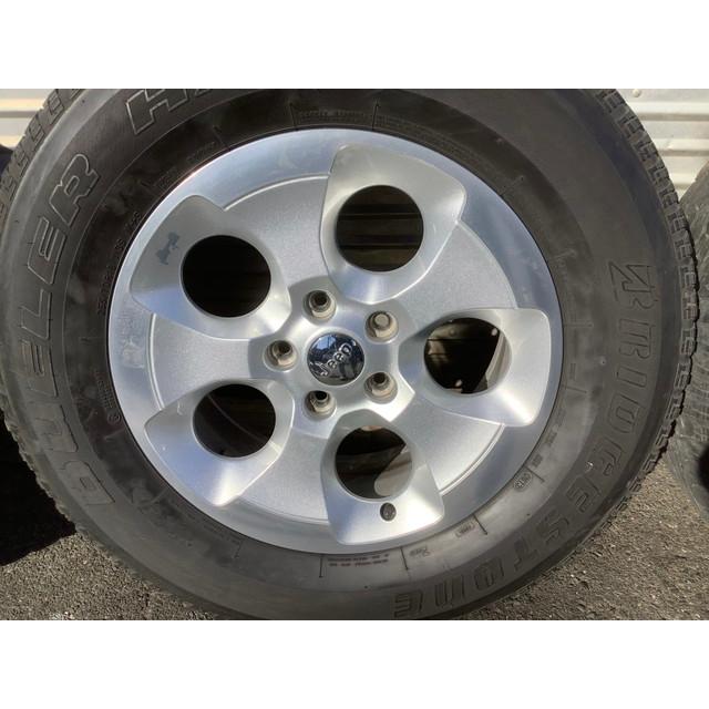 JEEP 純正 ホイール付 タイヤ4本セット 255/70 R18 個人宅への発送不可