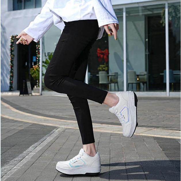 ローラーシューズ 2輪式 ローラースケート スポーツ用 男女兼用 スニーカー スポーツシューズ 前輪取外し可能後輪ワンボタン収納式 女の子 男の子 子供用運動靴 |  | 02