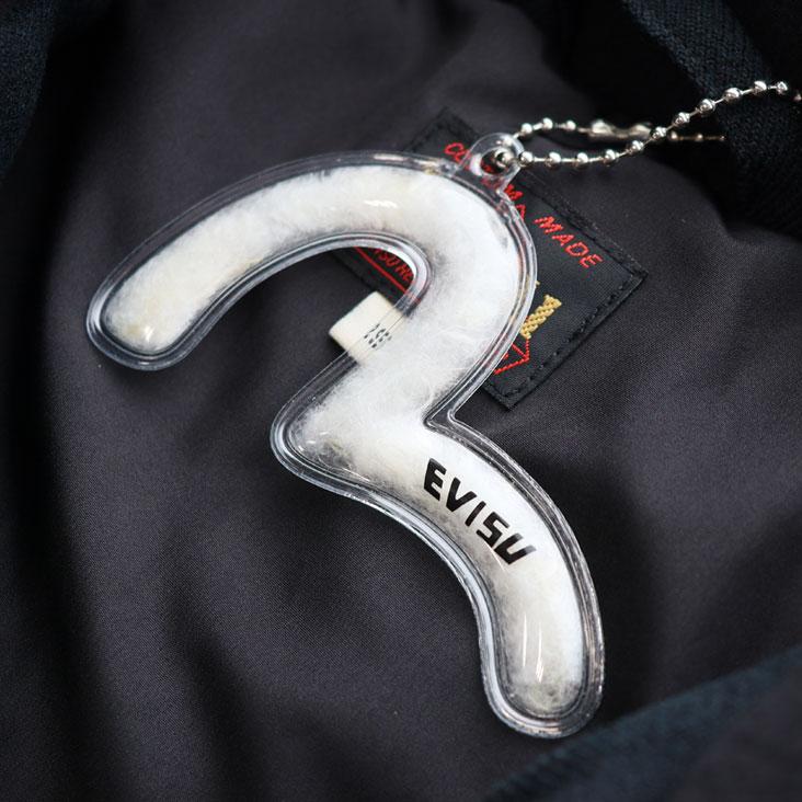 EVISU（エヴィス） ダウンジャケット 保温性 防寒 暖かい 絞れる