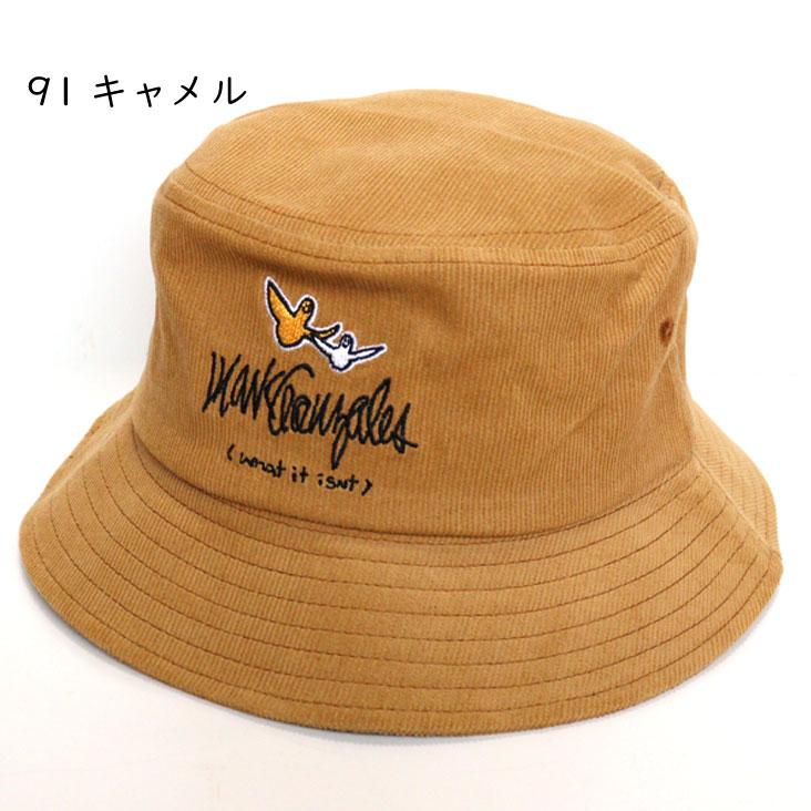 What it isNt）ART BY MARKGONZALES What it isNt ワットイット