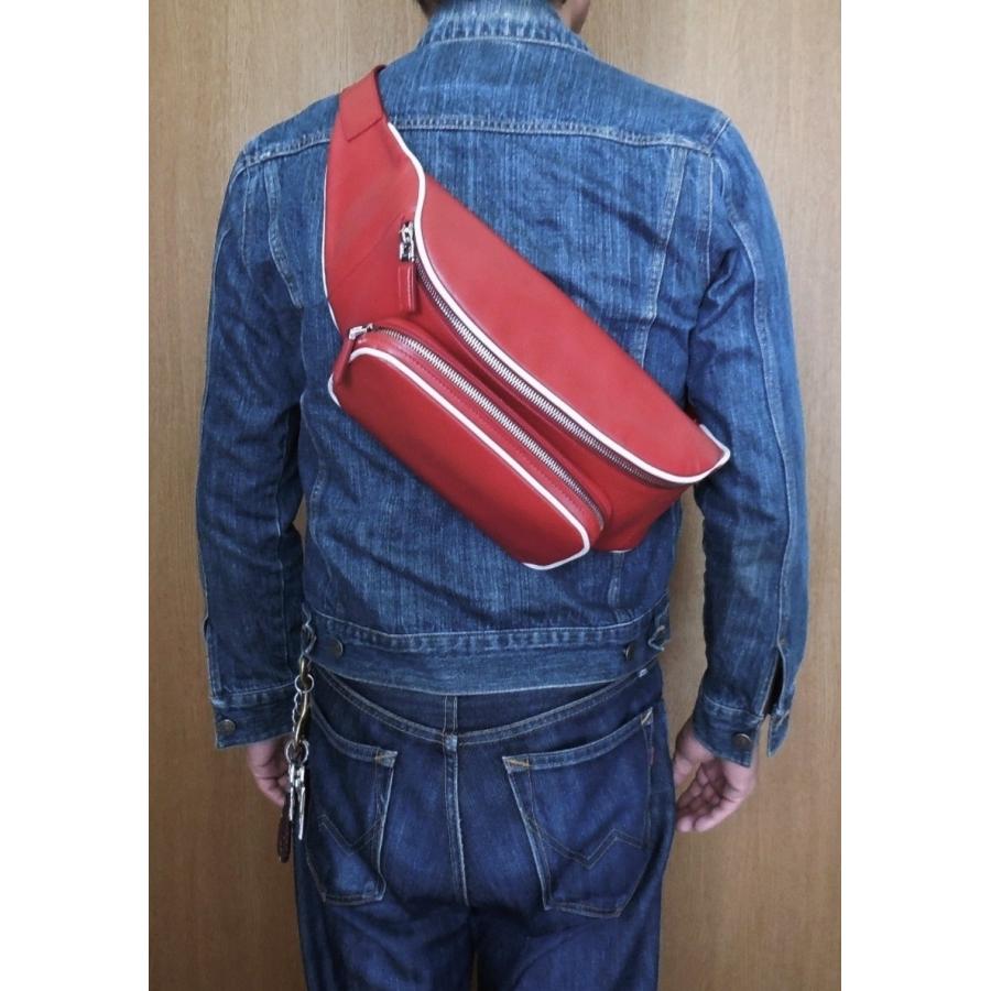 PRADA プラダ ボディーバッグ ウエストバッグ レッド＋ホワイト