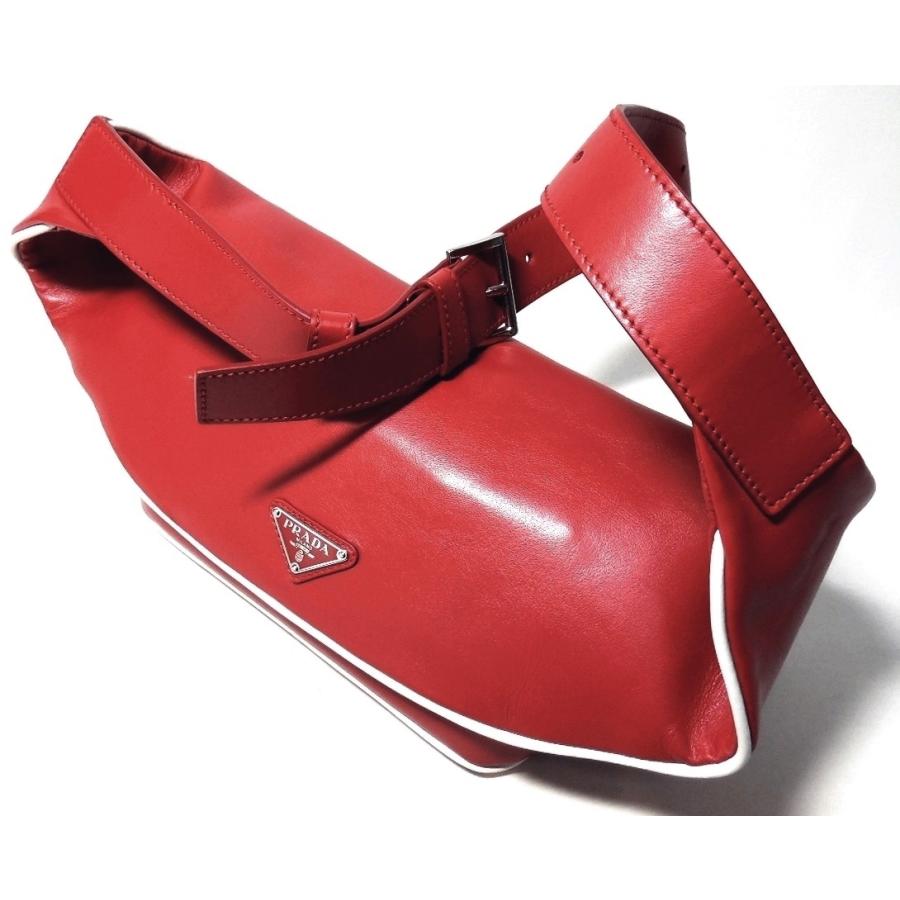 PRADA レッド ボディバッグ PRADA プラダ ボディーバッグ ウエストバッグ レッド＋ホワイト