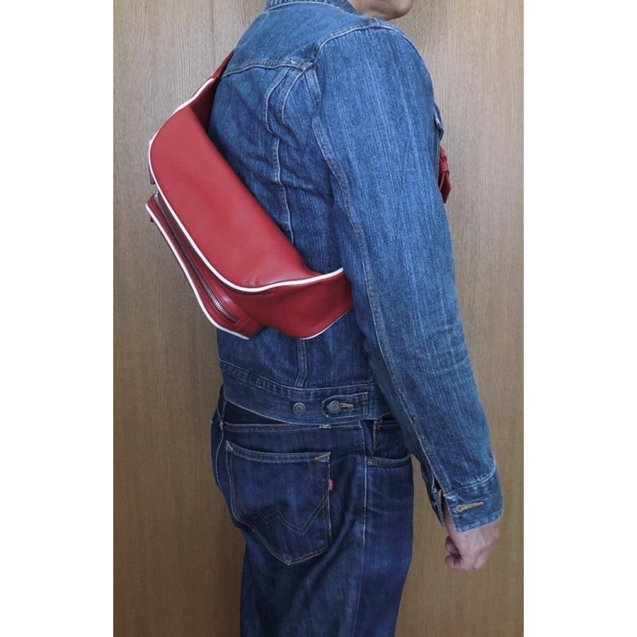 PRADA プラダ ボディーバッグ ウエストバッグ レッド＋ホワイト