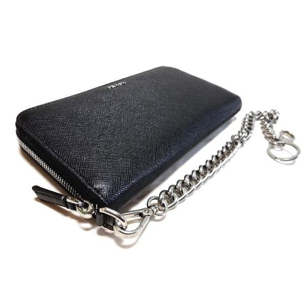 超特価激安 チェーン付き長財布 Prada 財布 Albinofoundation Org