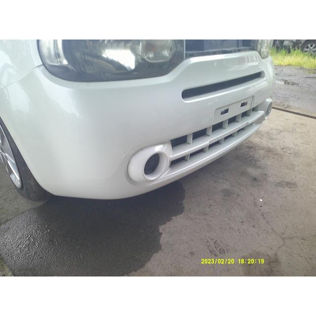 キューブ DBA-Z12 純正 フロントバンパー QX1 ホワイトパール(3P